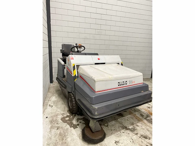 Dulevo - 2002 - 120eh - straatveegmachine - afbeelding 4 van  11