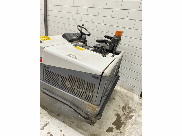 Dulevo - 2002 - 120eh - straatveegmachine - afbeelding 5 van  11