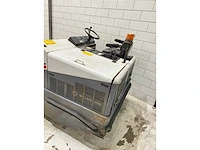 Dulevo - 2002 - 120eh - straatveegmachine - afbeelding 3 van  8