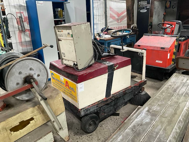 Dulevo 72e zelfrijdende veegmachine - afbeelding 5 van  10