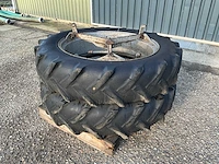 Dunlop 13.6/12-38 banden met molcon sluiting - afbeelding 1 van  12
