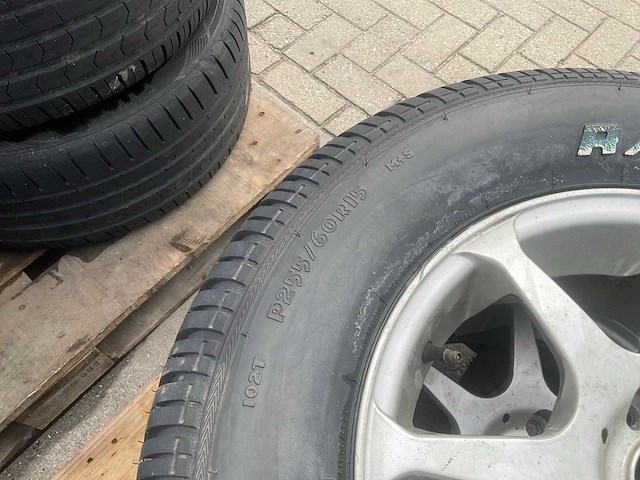 Dunlop autoband met tantrum by könig velg (4x) - afbeelding 10 van  10