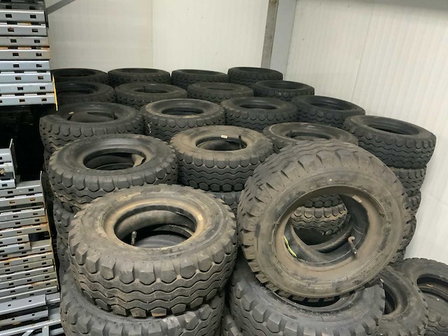 Dunlop heftruck band (20x) - afbeelding 5 van  5