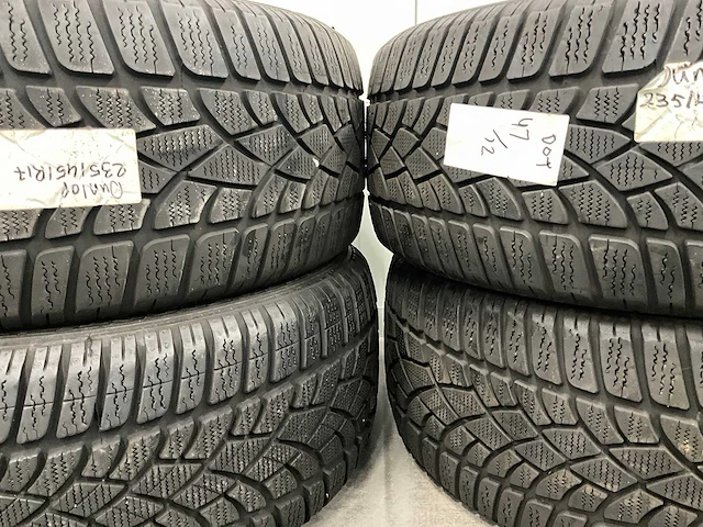 Dunlop "sp winter sport 3d" 235/45 r17 (4x) - afbeelding 3 van  10