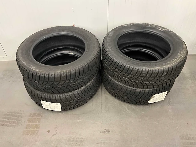 Dunlop "sp wintersport" 205/60 r16 (4x) - afbeelding 1 van  9