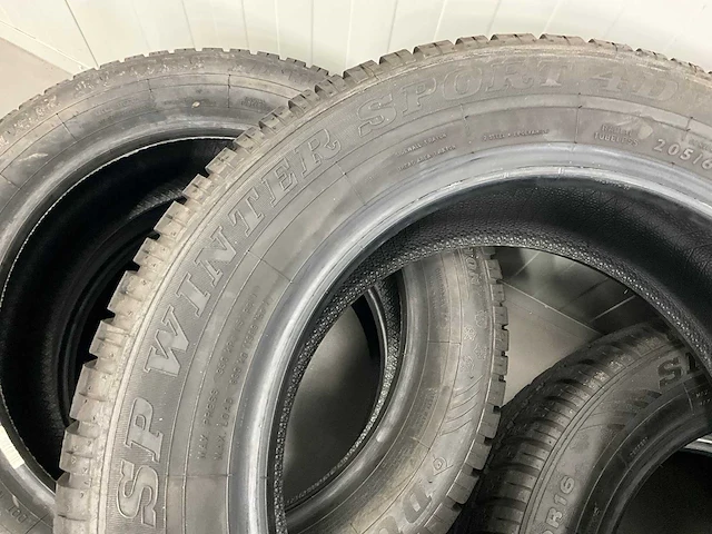 Dunlop "sp wintersport" 205/60 r16 (4x) - afbeelding 5 van  9