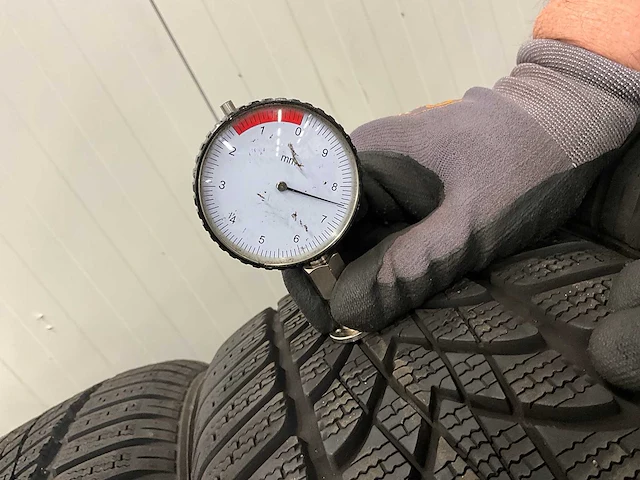 Dunlop "sp wintersport" 205/60 r16 (4x) - afbeelding 8 van  9