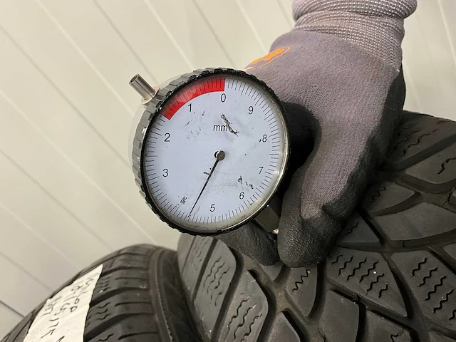 Dunlop "sp wintersport 3d" 185/65 r15 (4x) - afbeelding 9 van  9