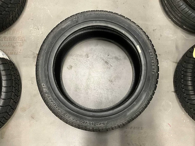 Dunlop "sp wintersport 3d" 245/45 r19 (4x) - afbeelding 4 van  7