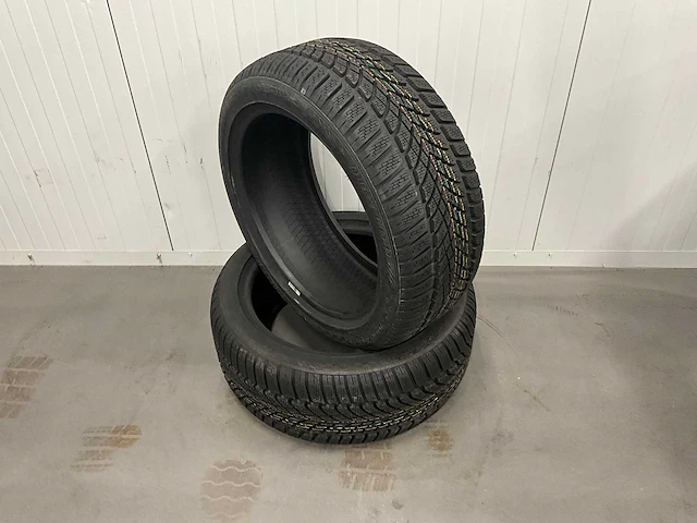 Dunlop "sp wintersport 4d" 225/45 r17 (2x) - afbeelding 1 van  8