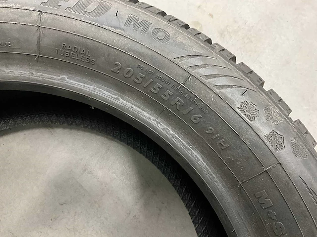 Dunlop "wintersport 4d" 205/55 r16 - afbeelding 5 van  5