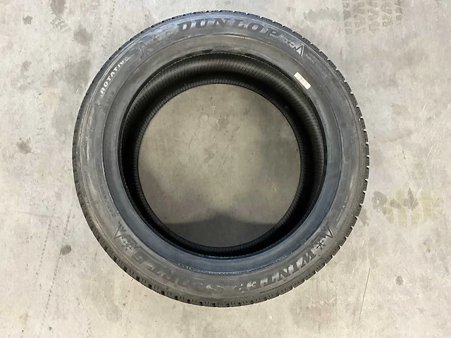 Dunlop "wintersport 5" 245/45 r17 - afbeelding 3 van  4