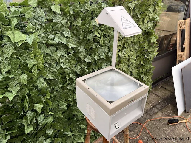 Durable projector - afbeelding 2 van  4