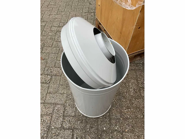 Durable safe+ afvalbak 60 liter met vlamdover (11x) - afbeelding 5 van  7