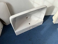 Duravit p3 comfort wastafel met sifonkap - afbeelding 3 van  4