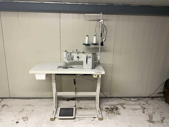 Durkopp adler 267 0267 990157 267-373 naaimachine - afbeelding 1 van  15