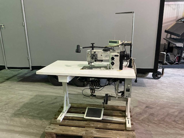 Dürkopp adler 767 professionele naaimachine 3-voudig transport - afbeelding 2 van  16