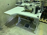 Dürkopp adler 867 professionele naaimachine 3-voudig transport (2x) - afbeelding 19 van  23