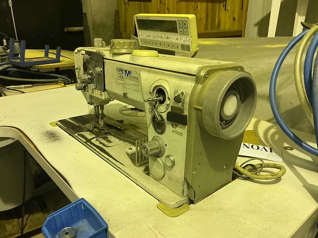 Dürkopp adler 867 professionele naaimachine 3-voudig transport (2x) - afbeelding 13 van  23