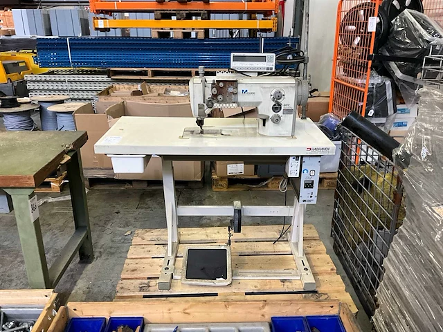 Dürkopp adler 887 classic naaimachine - afbeelding 1 van  5