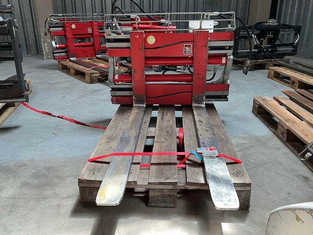 Durwen - fem 2 pgk 15-s - accessoire voor vorkheftrucks - 2019 - afbeelding 1 van  4