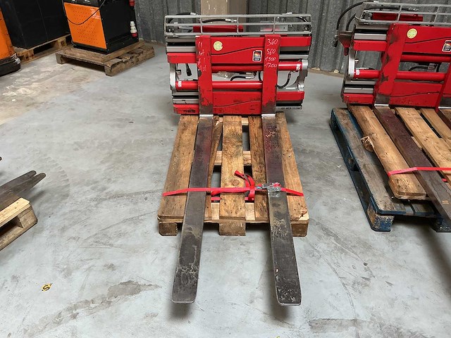 Durwen - fem 2 pgk 15-s - accessoire voor vorkheftrucks - 2019 - afbeelding 1 van  4