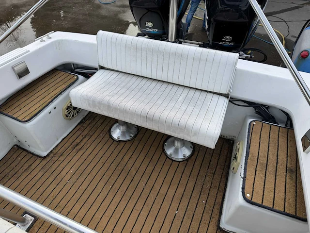 Dusky - 2009 - dus-34121 g809 26ft 2x 225pk - consoleboot en visboot / speedboot - afbeelding 32 van  47