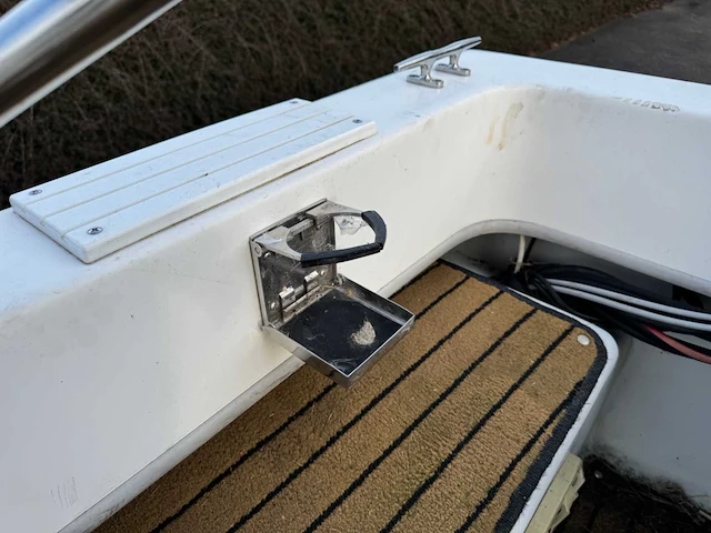 Dusky - 2009 - dus-34121 g809 26ft 2x 225pk - consoleboot en visboot / speedboot - afbeelding 42 van  47