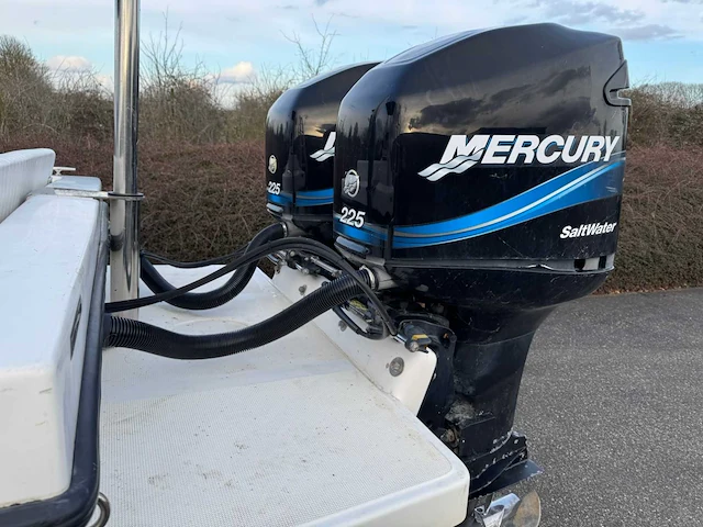 Dusky - 2009 - dus-34121 g809 26ft 2x 225pk - consoleboot en visboot / speedboot - afbeelding 46 van  47