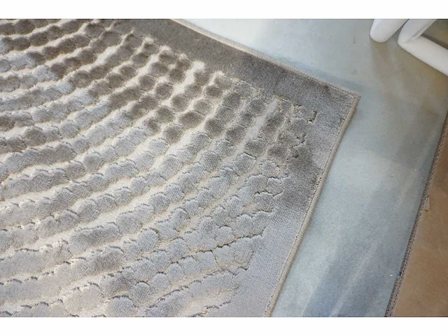 Dutch bone - dots - vloerkleed - afbeelding 4 van  5