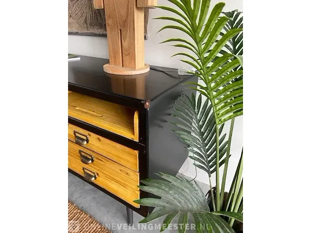 Dutchbone vakkenkast met houten treklades dutchbone, sol, hout / zwart - afbeelding 3 van  15