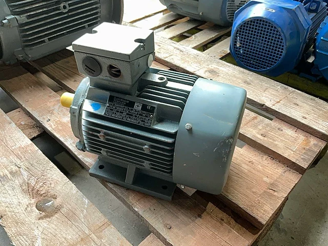 Dutchi motors dm1 elektromotor - afbeelding 1 van  6