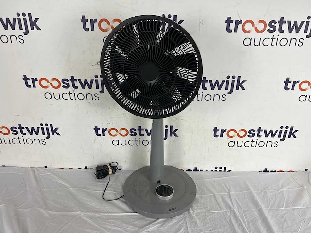 Duux whisper 2 statiefventilator - zuinige ventilator met 26 snelheden, timer en nachtmodus - in hoogte verstelbaar (73-95cm) - horizontale + verticale oscillatie - grijs - afbeelding 2 van  2