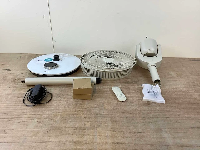 Duux whisper flex staande ventilator & tafelventilator - afbeelding 3 van  6