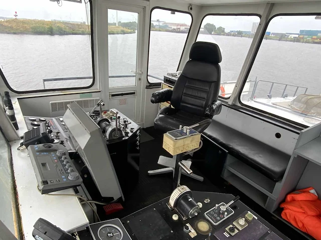 Duwboot hercules 1960pk 10.000ton - afbeelding 6 van  111