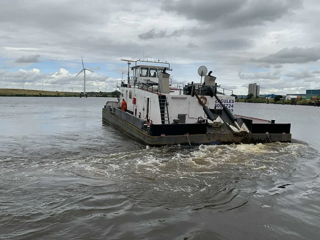 Duwboot hercules 1960pk 10.000ton - afbeelding 20 van  111