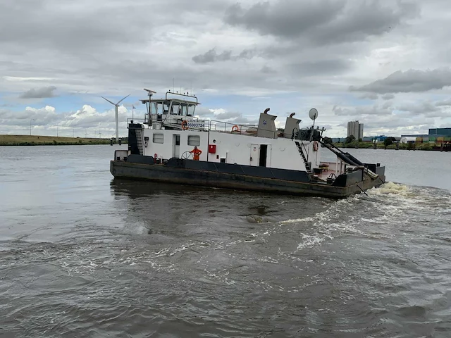 Duwboot hercules 1960pk 10.000ton - afbeelding 23 van  111