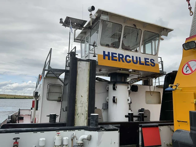Duwboot hercules 1960pk 10.000ton - afbeelding 57 van  111