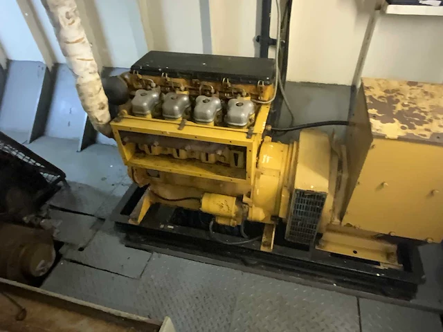 Duwboot hercules 1960pk 10.000ton - afbeelding 99 van  111