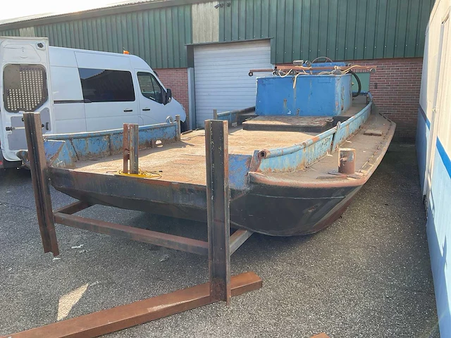 Duwboot - afbeelding 15 van  21