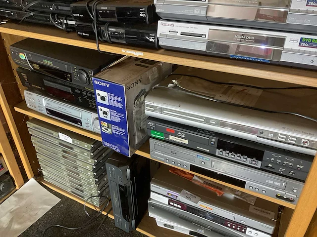 Dvd recorder (7x) - afbeelding 2 van  2