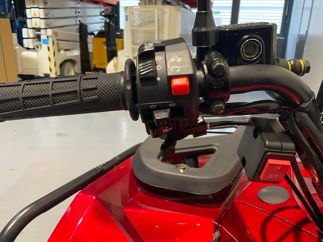 Dw - atv 300cc - quad - afbeelding 20 van  21