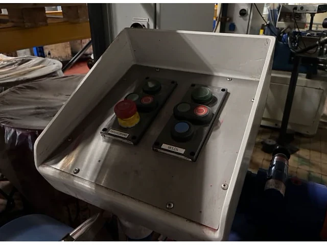 Dyna-mill kd 15 kraalmolen - afbeelding 4 van  9
