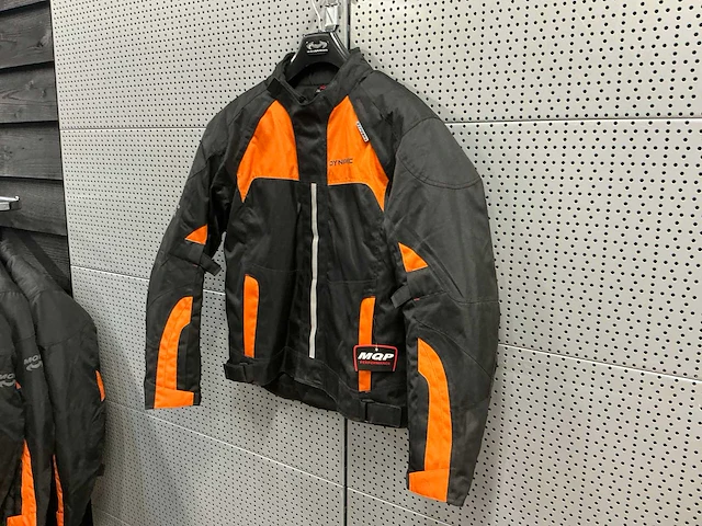 Dynamic motorjas xl - afbeelding 2 van  4
