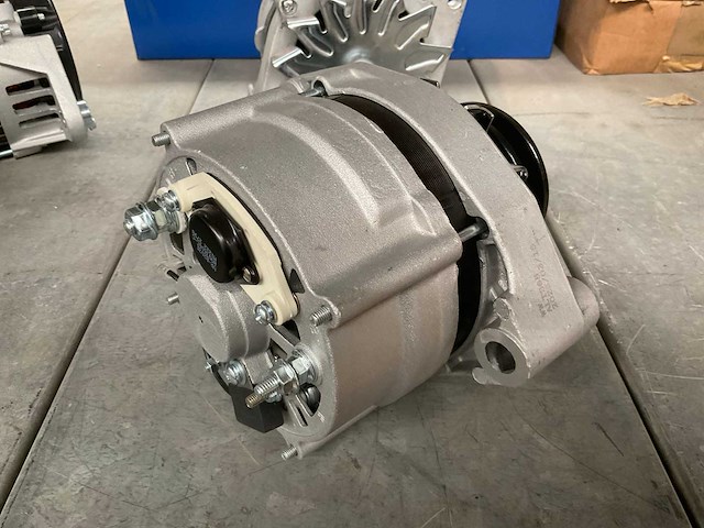 Dynamo - afbeelding 3 van  4