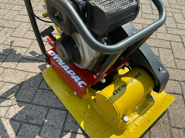 Dynapac lf 140 trilplaat - afbeelding 13 van  14