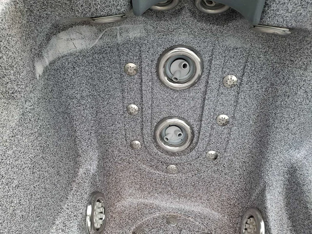 Dynastie spa 3 persoons amerikaans jacuzzi en buitenspa - afbeelding 5 van  23