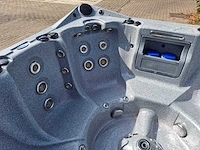 Dynasty 6 persoons amerikaans jacuzzi en buitenspa - afbeelding 14 van  33