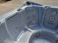 Dynasty 6 persoons amerikaans jacuzzi en buitenspa - afbeelding 18 van  33