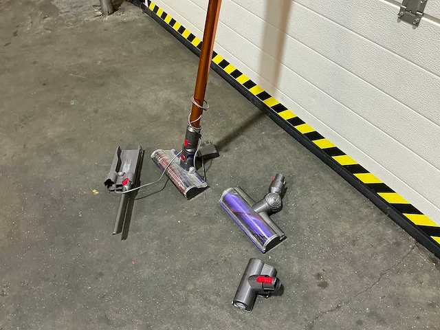 Dyson accu steelstofzuiger stofzuiger - afbeelding 5 van  6